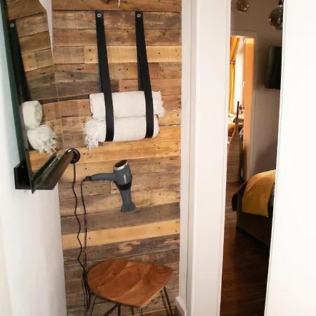 Lejlighed Boutique Benz 2