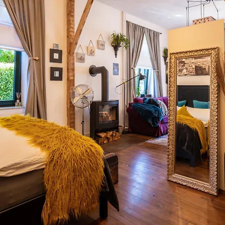 Boutique Benz 2 Apartamento *